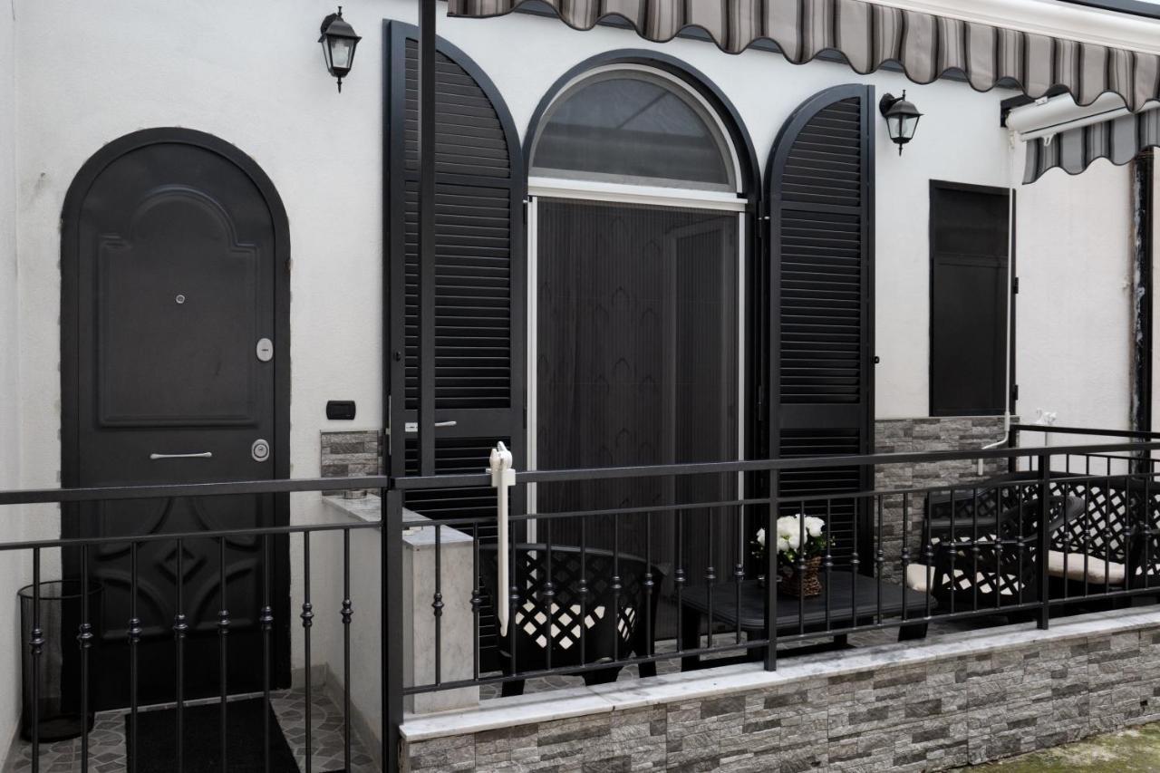 Casa Vacanze Sannazzaro 70 Napoli Dış mekan fotoğraf